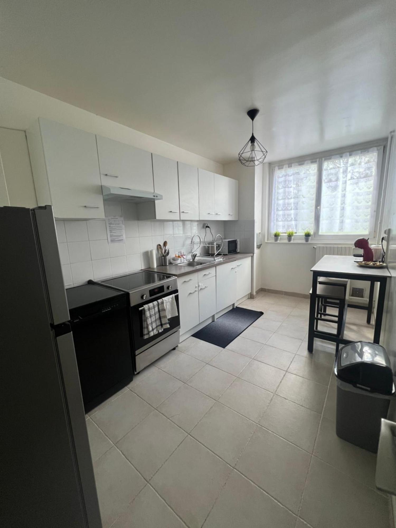 Ferienwohnung Appt T3, 65 M2 Proche De Paris Méry-sur-Oise Exterior foto